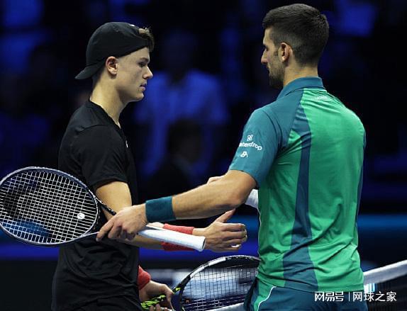 更折射出体 更折射出体