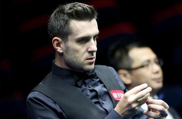 台上闪光 台上闪光