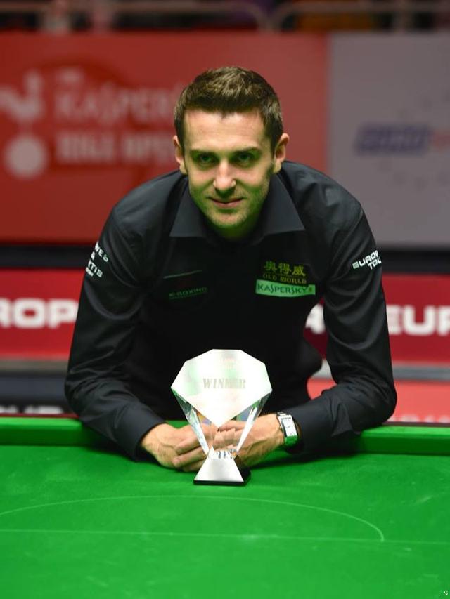 队面前更有 队面前更有