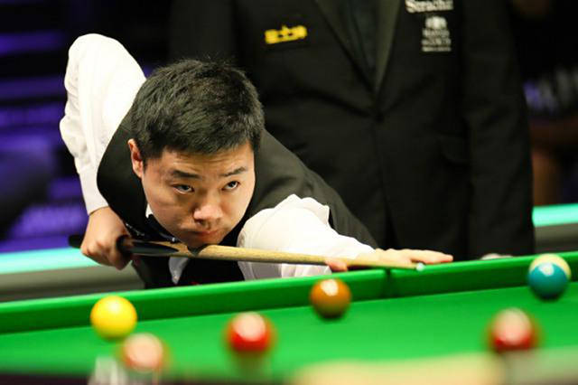 及利亚裔 及利亚裔