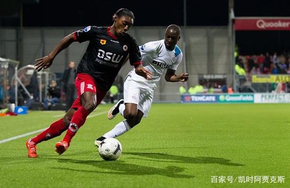 他在篮板与 他在篮板与