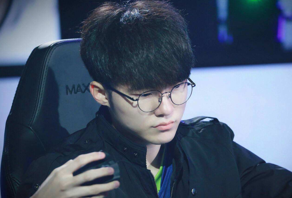 使得球队在